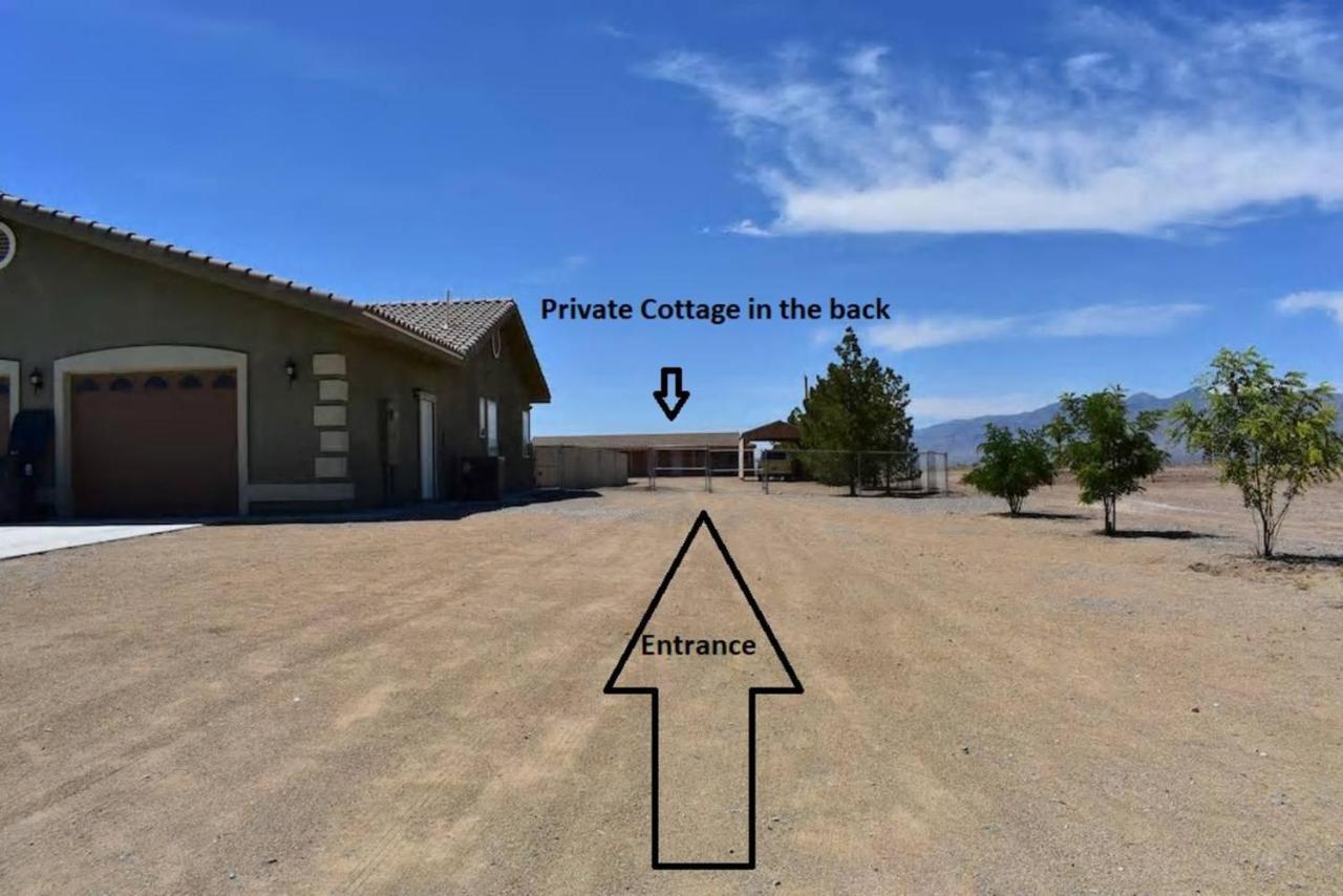 Falcon Cottage Pahrump Exteriör bild